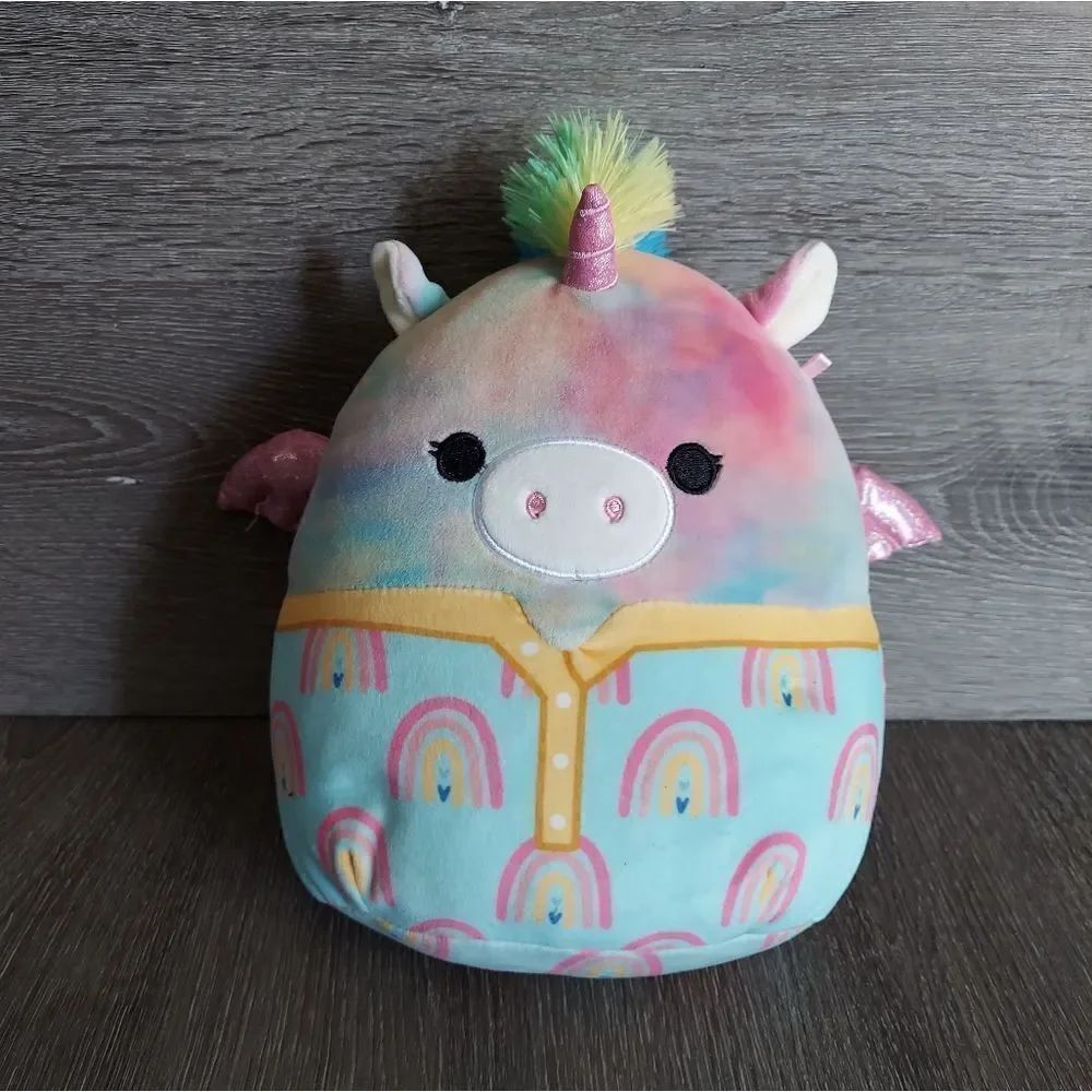 Squishmallow Jaime Rainbow Tie Dye Pegasus Unicorn in Pajamas 8” Plush Toy